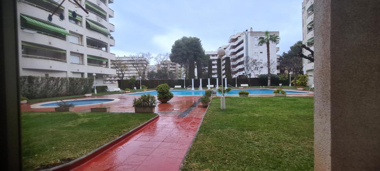 Apartment Center Salou Near Port Aventura ภายนอก รูปภาพ