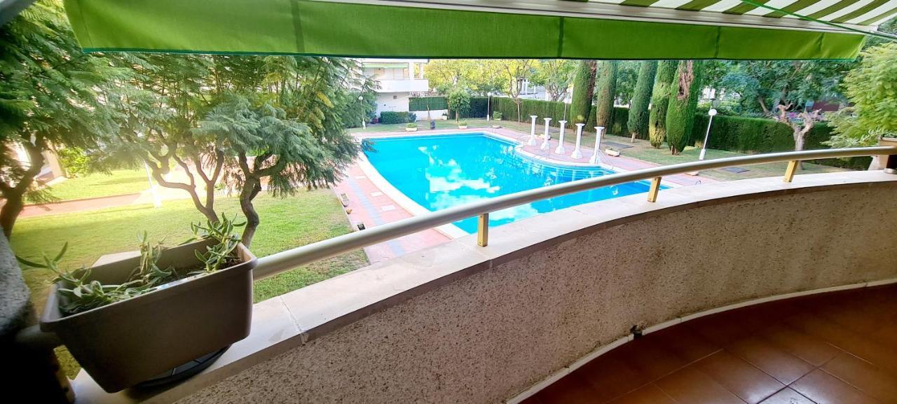 Apartment Center Salou Near Port Aventura ภายนอก รูปภาพ